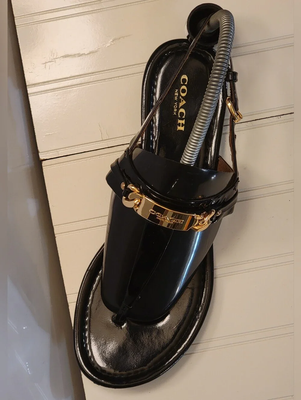 Coach Caterine Open Toe Patent Leather Black Thong Sandal Size 7.5 B Women's